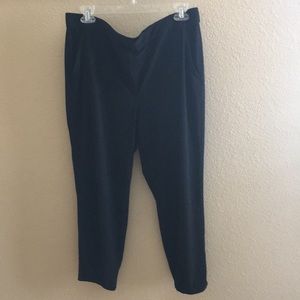 White House Black Market Summer Crop Jogger